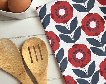 Tea Towel Poppy in Red and Navy Home Gift