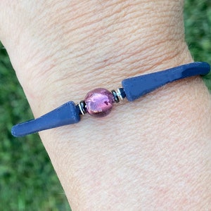 Birthstone Silicone Bracelet, Silver Foil Glass Focus Bead, Stretchable Waterproof Silicone Rubber Bracelet