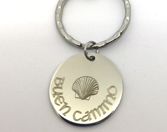 Engraved Buen Camino Keychain with Scallop Shell, Camino de Santiago Gift, Gift for Catholic Pilgrimage of St James