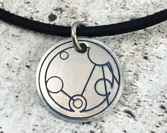 Personalized Dr Who Necklace, Custom Gallifreyan Name, Gallifreyan Necklace, Dr Who Jewelry, Dr Who Necklace, Time Lord, Engraved Name