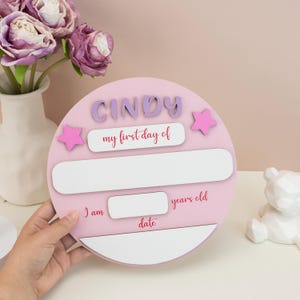Letrero personalizado para el primer día de clases, letrero para el regreso a clases, letrero para el primer día de clases en el jardín de infantes, fotografías para el regreso a clases, accesorio fotográfico para niños