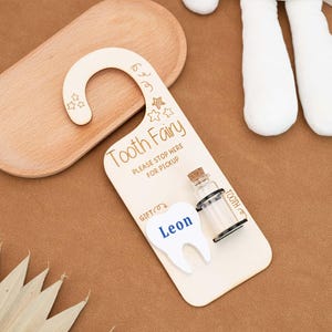 Gepersonaliseerde houten tandenfeebord, tandenfee deurhanger pick-up dropoff, geldhouderhanger, verjaardagscadeau voor kind, paascadeau