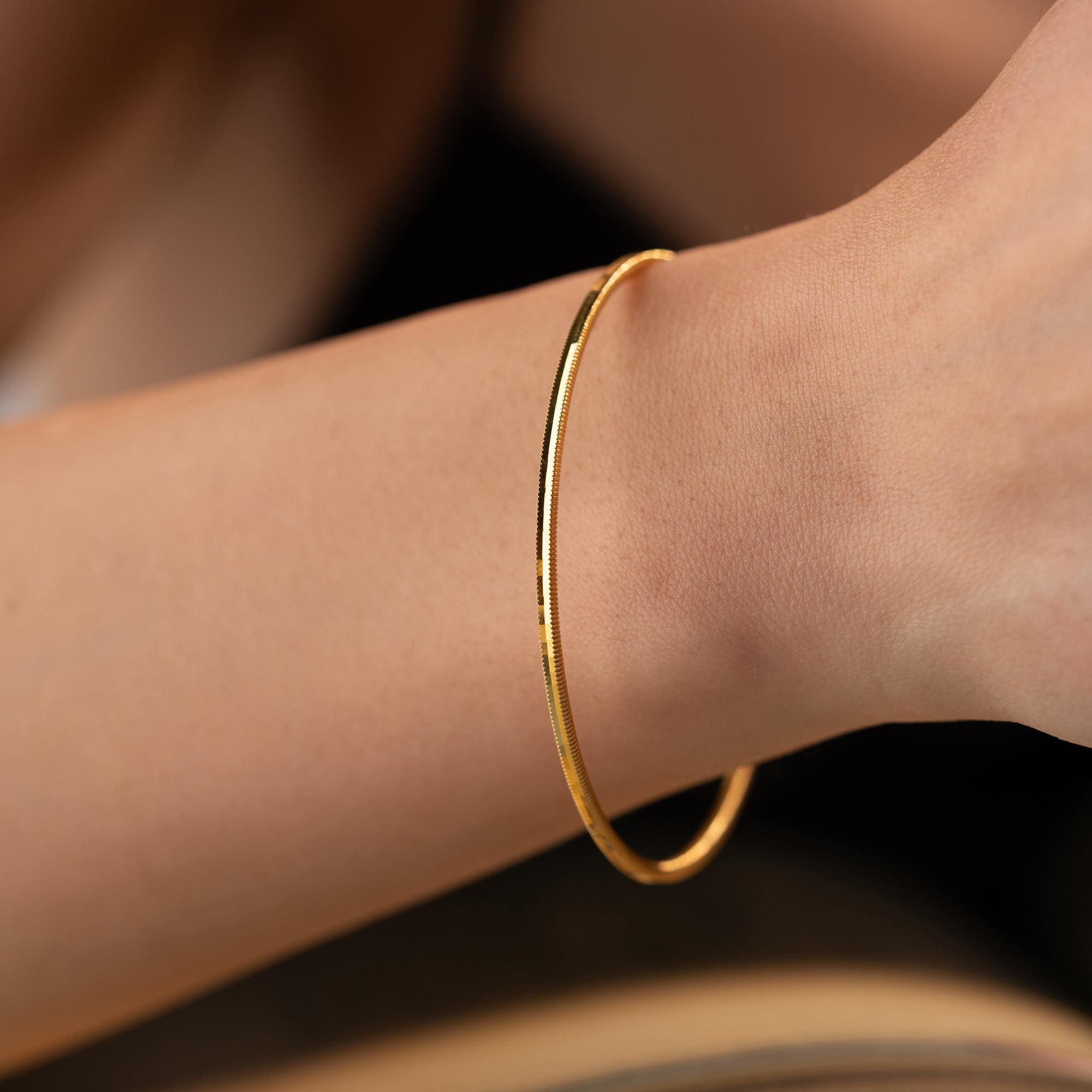 クローバー型 ゴールド ブレス 18k Saudi Gold クローバー型 ゴールド ブレス 18k Saudi Gold