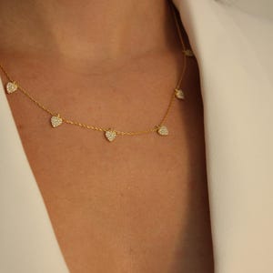 Multi Hearts Station Halskette von ArgentaJewel aus 925 Sterling Silber & 18 K Vergoldung •5 Herzen Halskette• Herz Schmuck •Valentinstag Geschenk