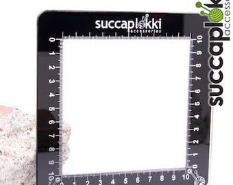 Silmuccaruutu LARGE (10cm X 10cm) - Knitting Gauge Checker, robust precise square made out of recycled plastic, color:"Piano Black"