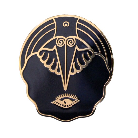 Désiré Betty Designs Hard Enamel Pin Black & Gold With Rubber Backing 