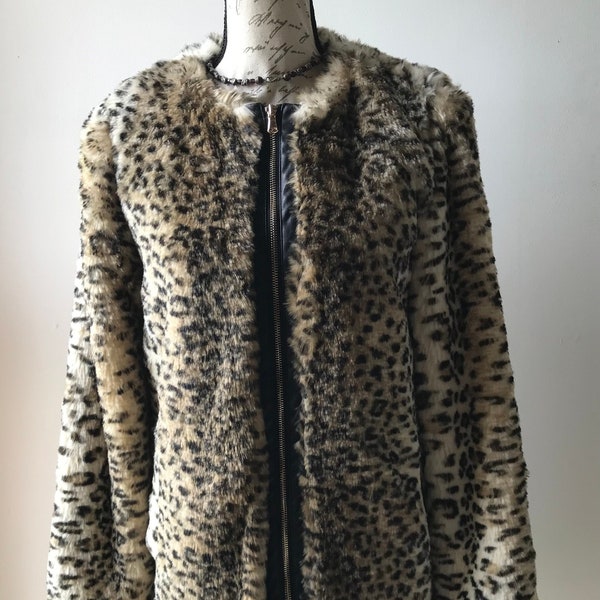 Veste longue en fausse fourrure léopard à imprimé animal pour femme avec fermeture éclair sur le devant Pinup Rave Rockabilly Lolita Punk