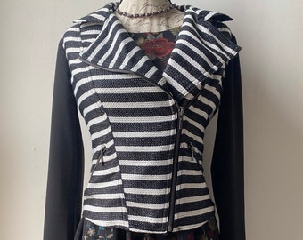 Vintage Women’s Black & White Striped Sweater Moto Zipper Jacket Retro Goth Punk Rock Emo