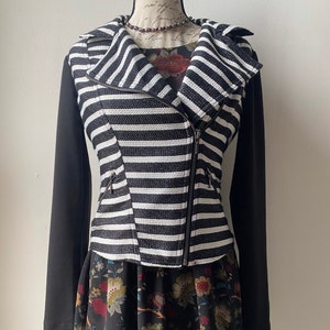 Vintage Women’s Black & White Striped Sweater Moto Zipper Jacket Retro Goth Punk Rock Emo