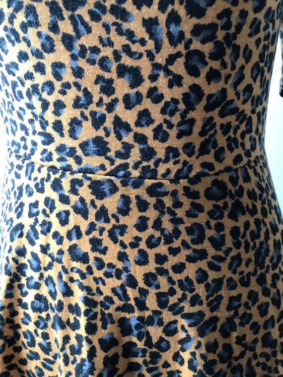 Leopard Print Asymmetrical Keyhole Swing Dress Go… - image 6