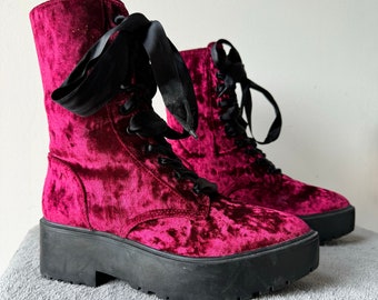 Super Cute Widow Burgandy Crushed Velvet Ankle Boots/Booties With Black Ribbons Mall Goth Emo Hot Topic