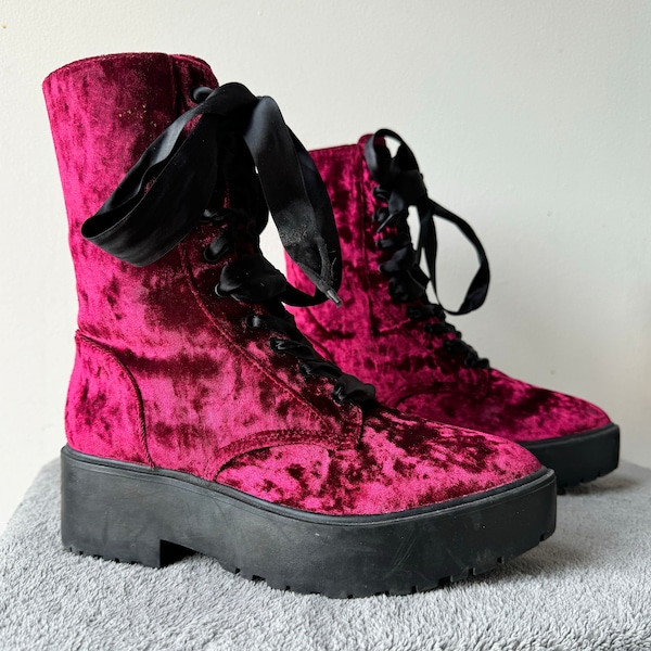 Super Cute Widow Burgandy Crushed Velvet Ankle Boots/Booties With Black Ribbons Mall Goth Emo Hot Topic