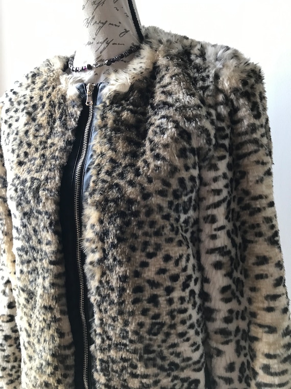 SLY♡LEOPARD F/FUR FRONT HOOK COAT Fierce Leopard Faux Fur Jacket | Windsor