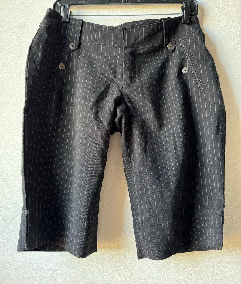 Y2K Vintage Black Pinstriped Capris Culottes Clamdiggers Emo Mall Goth Hot Topic image 1