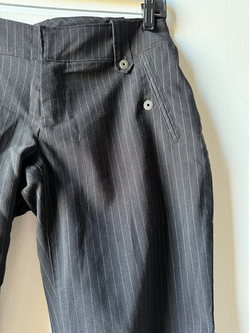 Y2K Vintage Black Pinstriped Capris Culottes Clamdiggers Emo Mall Goth Hot Topic image 2