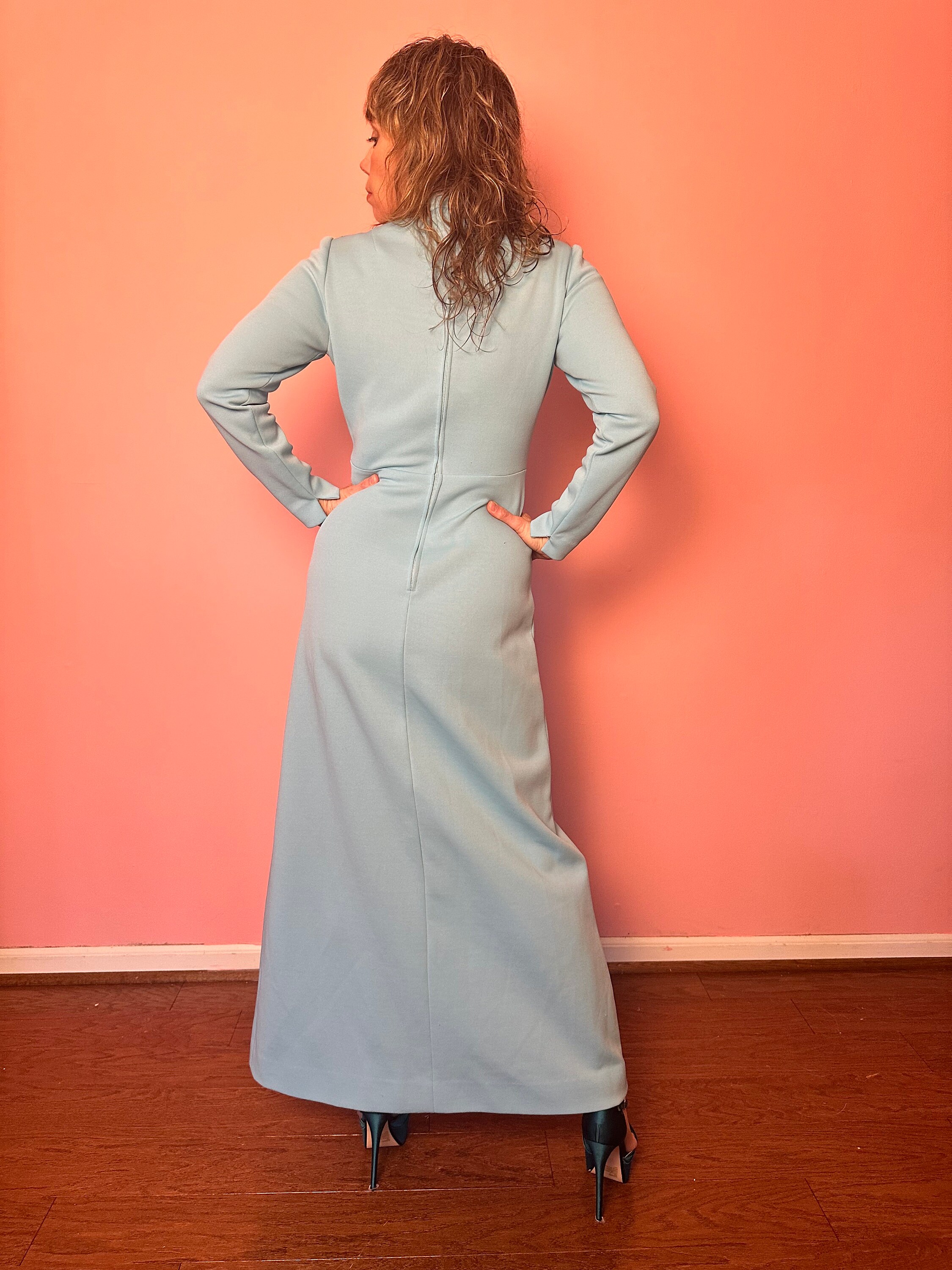 sachin and babi light blue dress Leslie Fay - For Sale on 1stDibs main image 0