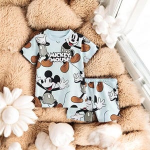 Mickey Mouse Full Print Outfit | Kids Cartoon T-Shirt & Shorts Set | 2-Piece Tracksuit | Boys  Girls | 9M–4Y