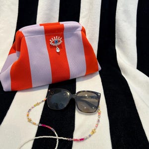 Bolso de mano a rayas con detalles brillantes / Bolso de mano a rayas / Bolso de rayas con diamantes Accesorios festivos Ojo de tigre morado y naranja