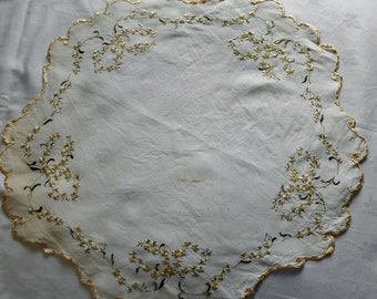 EDWARDIAN Forget Me Nots DOILY Dainty FMN Antique Gold Silk Embroidery on Ivory Linen Green Leaves Scallop Edges Slow Stitched Find 20" dia