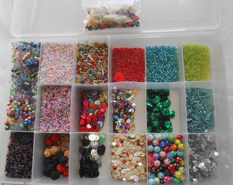 Big Craft BEAD LOT Mixed Shapes Colors Sizes Sequins Stars Round Oblong 7 x 10 Sturdy Plastic Storage Box Kids Crafts Jewelry Junk Journals