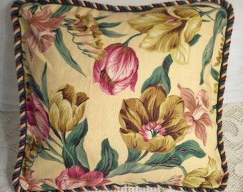 Spring FLOWERS Vat Dyed BARKCLOTH PILLOW Cover Vintage Mid Century Daffodil Tulip Freesia Rich Nubby Yellow Fabric Piping Button Opening 16"