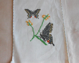 SWALLOWTAIL BUTTERFLY Preworked Counted Cross Stitch 2 Detailed Butterflies Yellow Flowers 11 Mesh White Aida Cloth 7.5 x 10" Craft Find