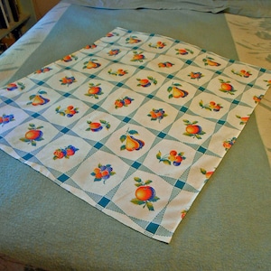 Pretty FRUIT PRINT Small Tablecloth 31" x 35" Berries Peaches Pears Cherries Leaves on Textured White Cotton Green Geo Borders Centerpiece