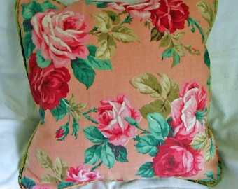 RED CABBAGE ROSES Pillow Cover Midcentury Vat Dyed Pink Blooms Green Leaves Rosebuds  Peony Back Piping Button Open 16" Rare Vintage Fabric