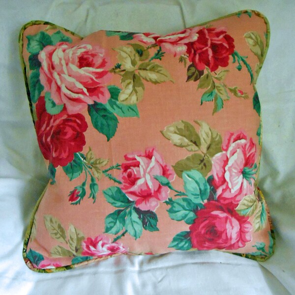 RED CABBAGE ROSES Pillow Cover Midcentury Vat Dyed Pink Blooms Green Leaves Rosebuds  Peony Back Piping Button Open 16" Rare Vintage Fabric