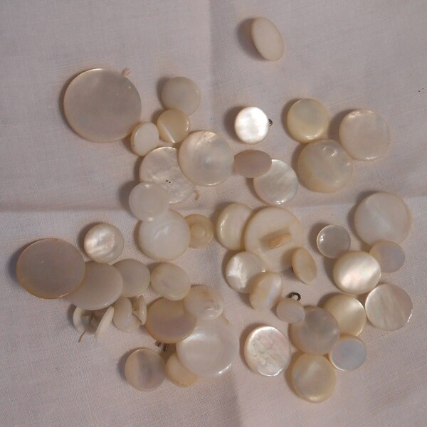 46 MOTHER of PEARL BUTTONS Lot Shiny Ivory Nacre Grooved & Metal Shanks 3/8" - 1 1/8" Pcs Jewelry Journal Girls Doll Clothes Vintage 1930s