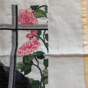 Pretty KITTY CAT Preworked Counted Cross Stitch Black & Gray Cat Window Sill Pink Roses 18 Count Aida Cloth 15 x 18 to Frame or Pillow image 4