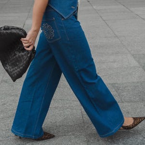 Mid- rise Jeans, Wide Leg Jeans, Denim pants, Embroidered denim pants, Elegant denim pants, Blue denim pants, Fall trend, Amoriter jeans