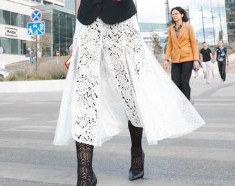 White Lace Skirt, Custom Tailoring, Skirt for Special Occasions, Lace and tulle skirt, Extravagant Skirt, Wedding skirt, Romantic Skirt