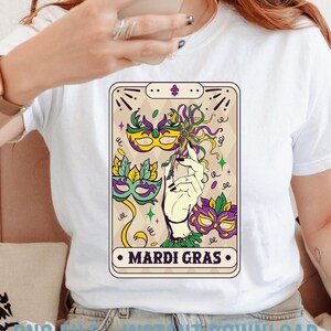 Mardi Gras Tarot Card Png, Feliz Mardi Gras Png, Mardi Gras Carnival Png, Fleur De Lis Png, Cangrejo De Río Png, King Cake Png, Tarot Card Png