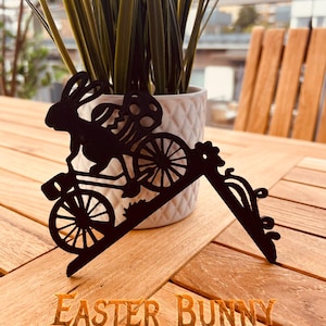 Easter Bunny Door Corner | Adorable Easter Décor | 3D Printed Door Corner | Springtime Decoration