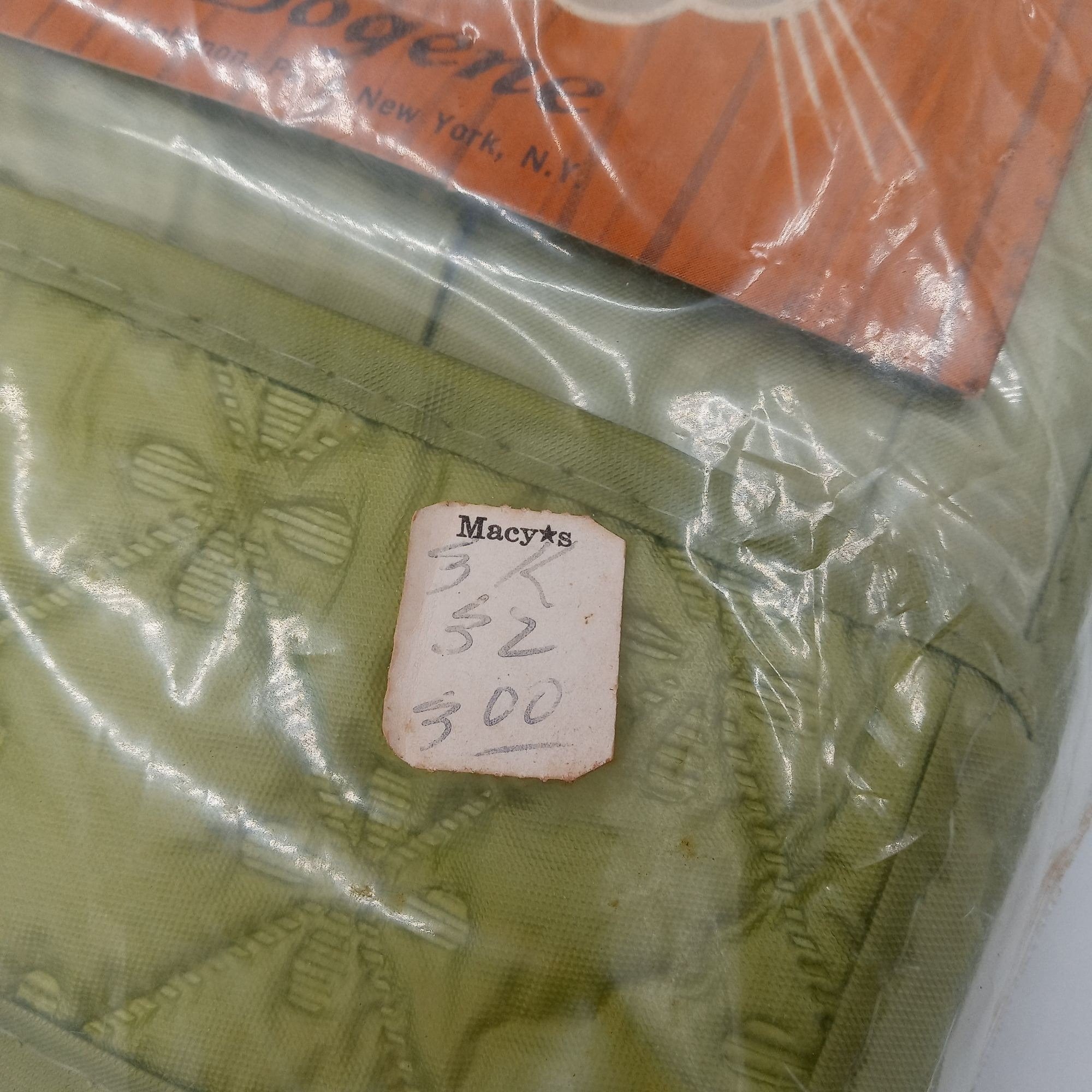 Lot Vintage De Sacs à Vêtements Bogene 1966 - Vert Avocat Et Rose - Organisateur De Placard Neuf Avec Défauts