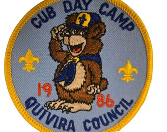 Vintage 1986 Cub Day Camp Quivira Council Patch Bear Mascot Fleur De Lis BSA
