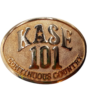 KASE 101 Gürtelschnalle durchgehend Country-Musik-Radiosender Musiker Vintage