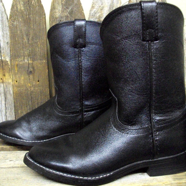 Vintage ACME brand black leather boots     cowboy size 5 D    cowgirl size 6.5     7   wide