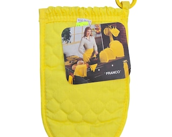 Yellow Quilted Franco Oven Mitt With Hanging Ring NOS New Original Hang Tags