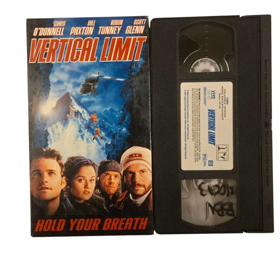 Vertical Limit VHS Movie Adventure Thriller Chris Odonnell Robin