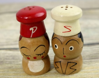 Wood Salt And Pepper Shakers Chef Japan Kitchen Collectible