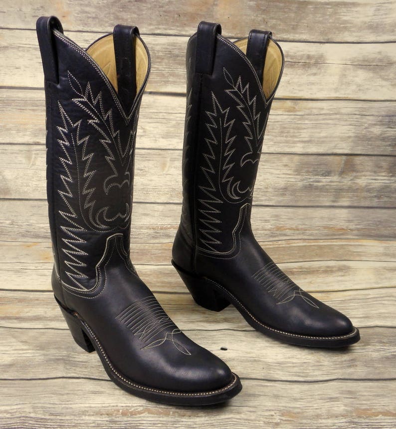 ladies sheepskin boots
