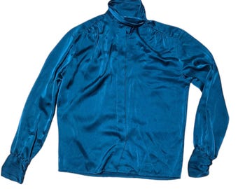 Vintage Susan Hutton Polyester Blågrön Blus Storlek 6 Knäppta Manschetter Dold Knappknäppning Framtill