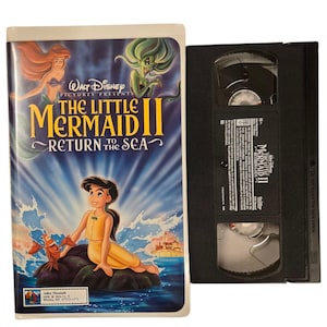 The Little Mermaid II Return To The Sea VHS Walt Disney Clamshell 2000