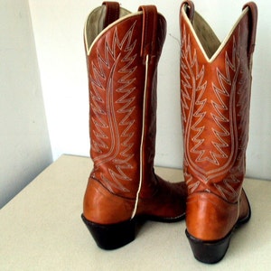 Vintage Acme Cowboy Boots Ladies size 6 C | Etsy