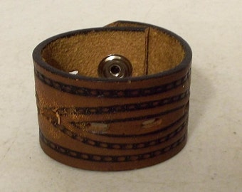 Upcycled Cuff -Brown leather - Western Boho Bracelet - jewelry - hippie