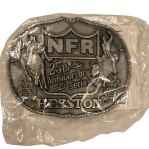 1983 Hesston NFR Fibbia per cintura NOS Bronc Bull Riding Cowboy Vintage National Finals Rodeo