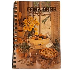 Park Place Christian Church 1984 Vintage Cookbook Womens Fellowship Hutchinson KS