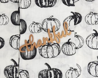 Fall personalized pumpkin linen napkin|Linen napkin pumpkin embroidered monogram|Autumn Dinner Napkins|Thanksgiving Decor|Farmhouse decor